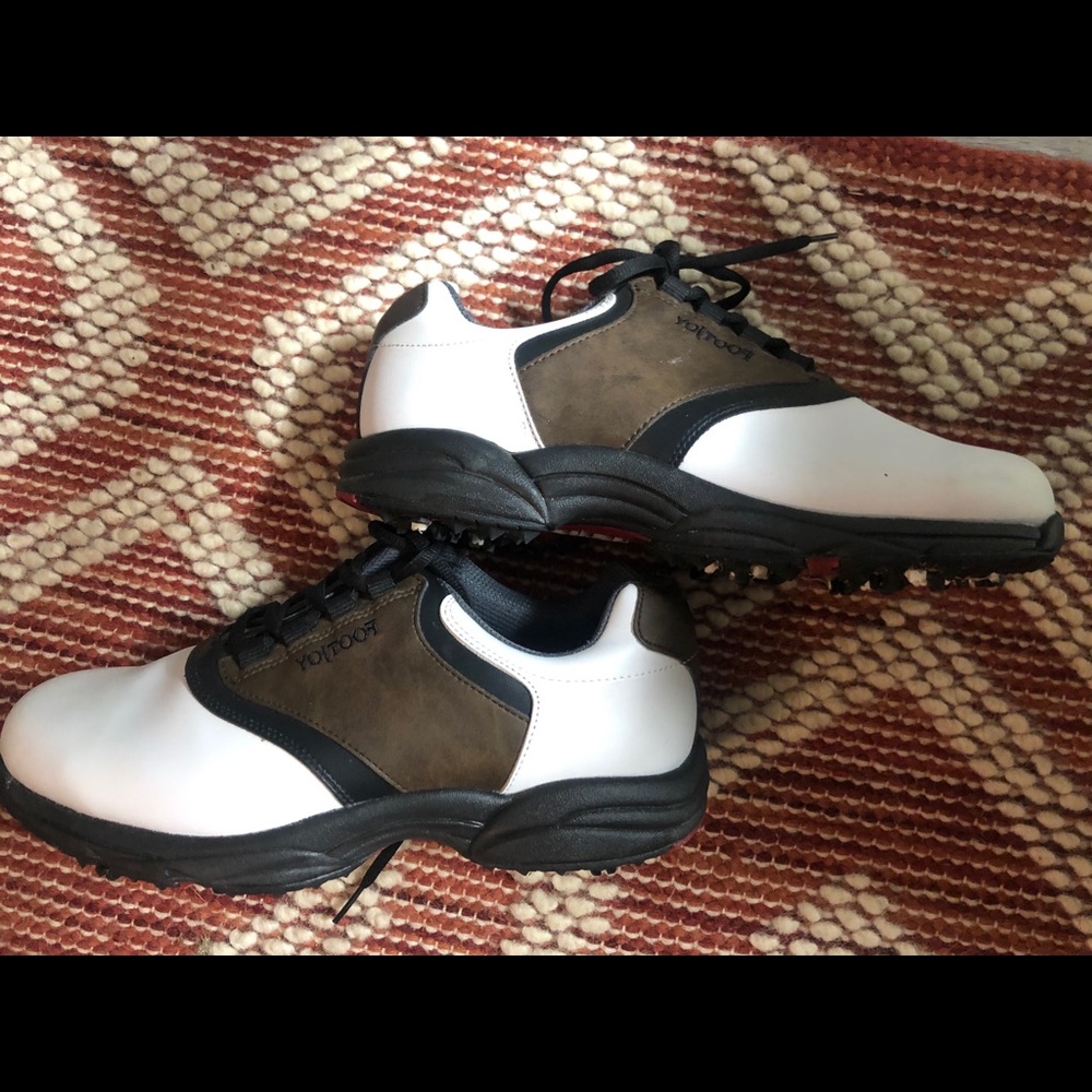 FootJoy Men’s / Boy’s  Golf  Shoes  Worn once !